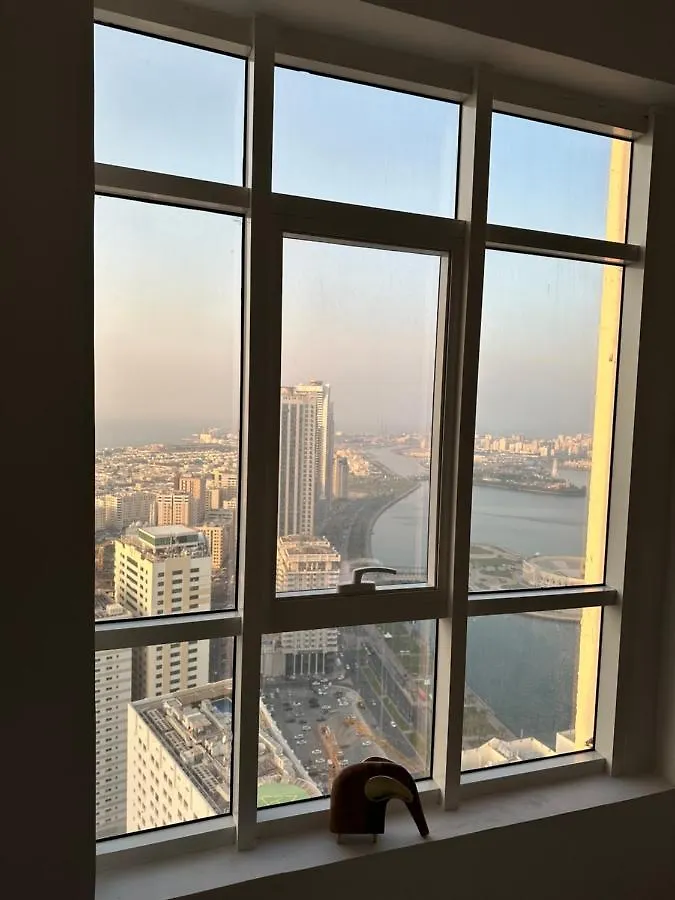 Luxury Appartement Amazing View 130M2 Al Majaz 3 Sharjah 0*,
