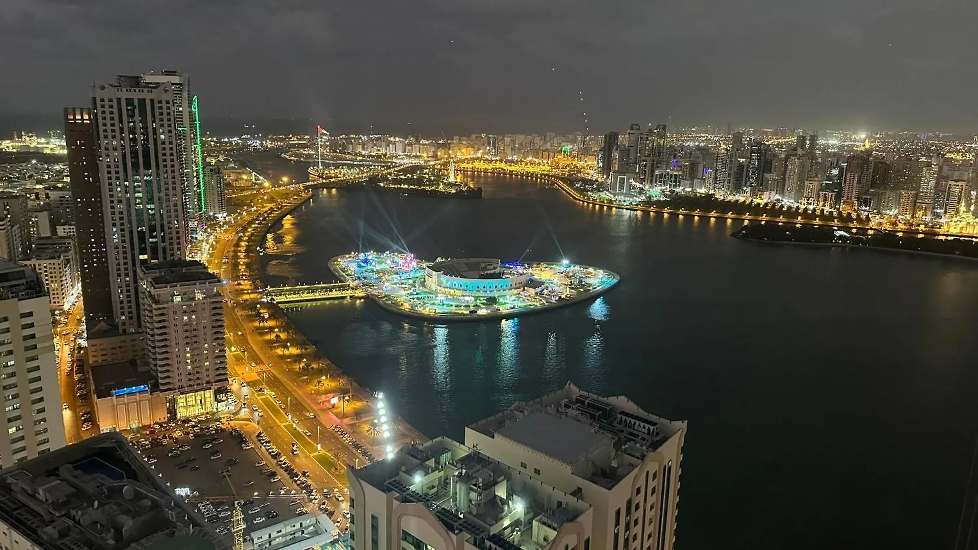 Luxury Appartement Amazing View 130M2 Al Majaz 3 Sharjah 0*,  United Arab Emirates